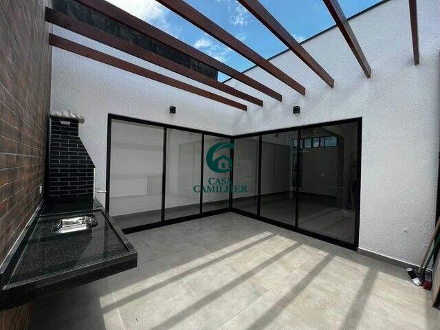 Casa à venda no Barreiro: 