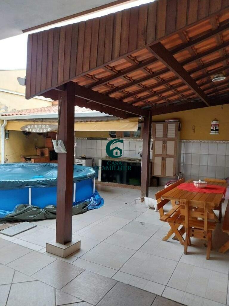Casa à venda no Areão: 