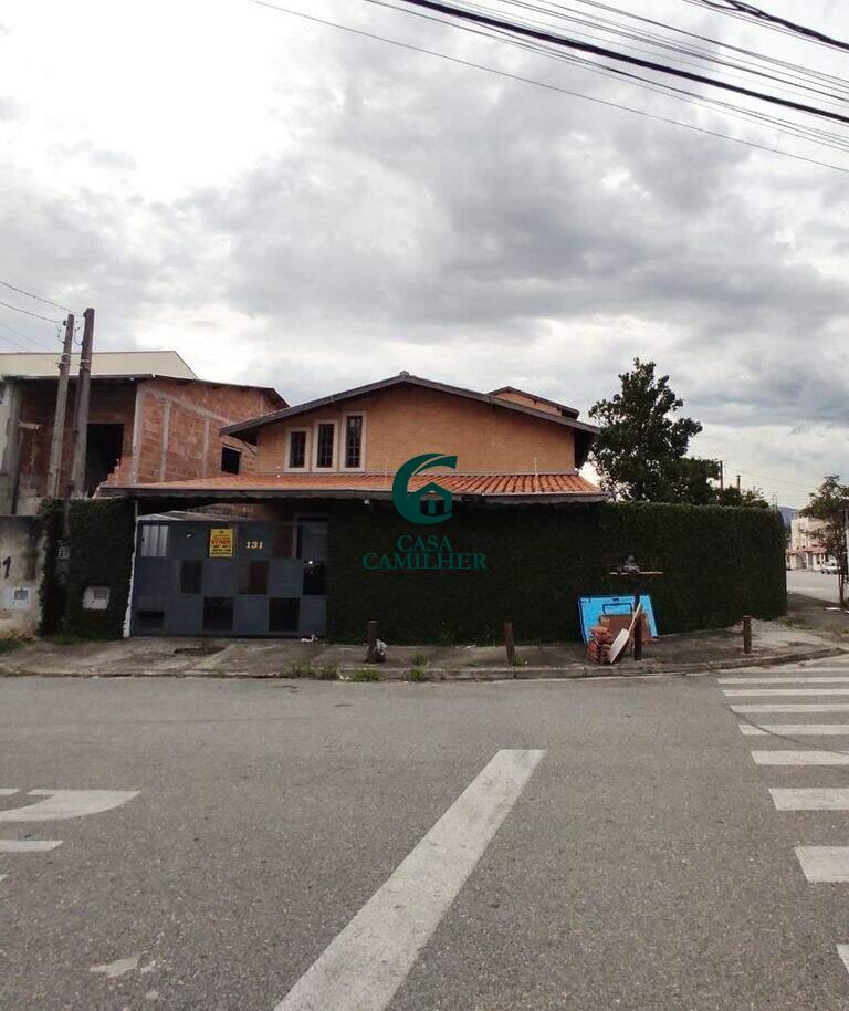 Casa à venda no Jardim Garcez: 