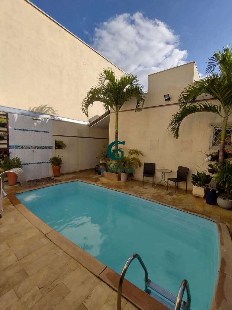 Casa à venda no Vila Jaboticabeira: 