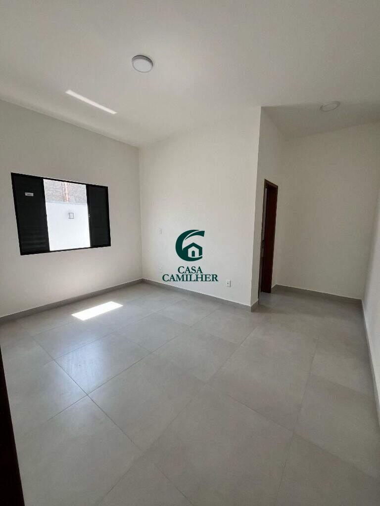 Casa à venda no Areão: 