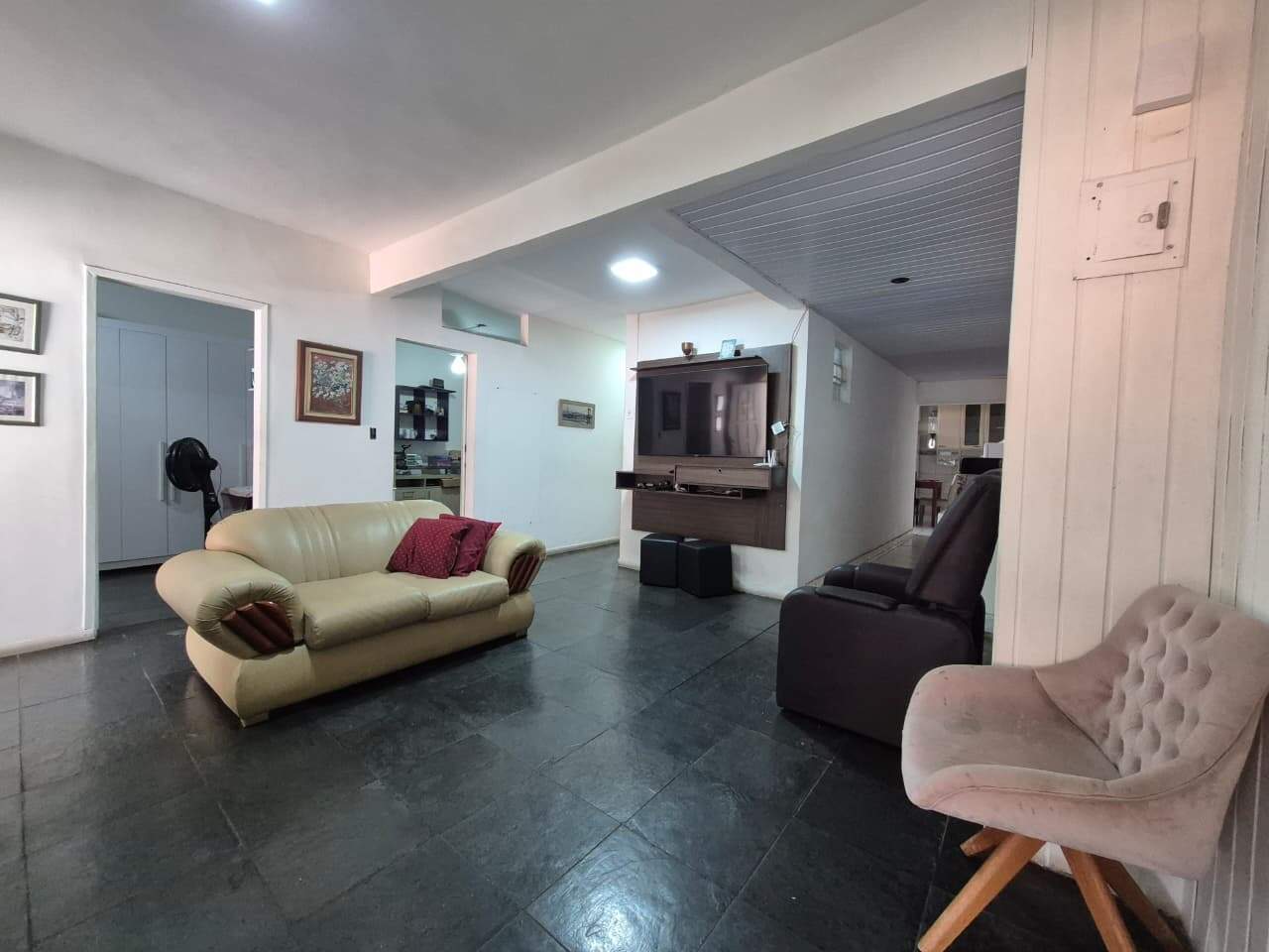 Casa à venda no Teixeira Dias: 
