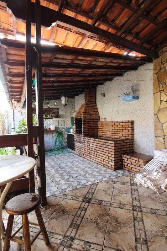 Casa à venda no Cardoso: Casa à venda, 04 quartos, 02 vaga, Cardoso - Barreiro