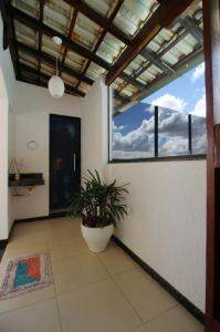 Casa à venda no Barreiro: Casa à venda, 05 quartos, 06 vagas, Barreiro