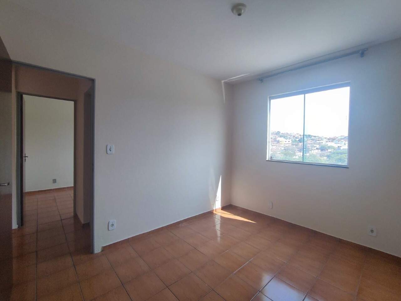Apartamento para aluguel no Tirol: Apartamento para alugar, 02 Quartos no bairro Tirol região do Barreiro.