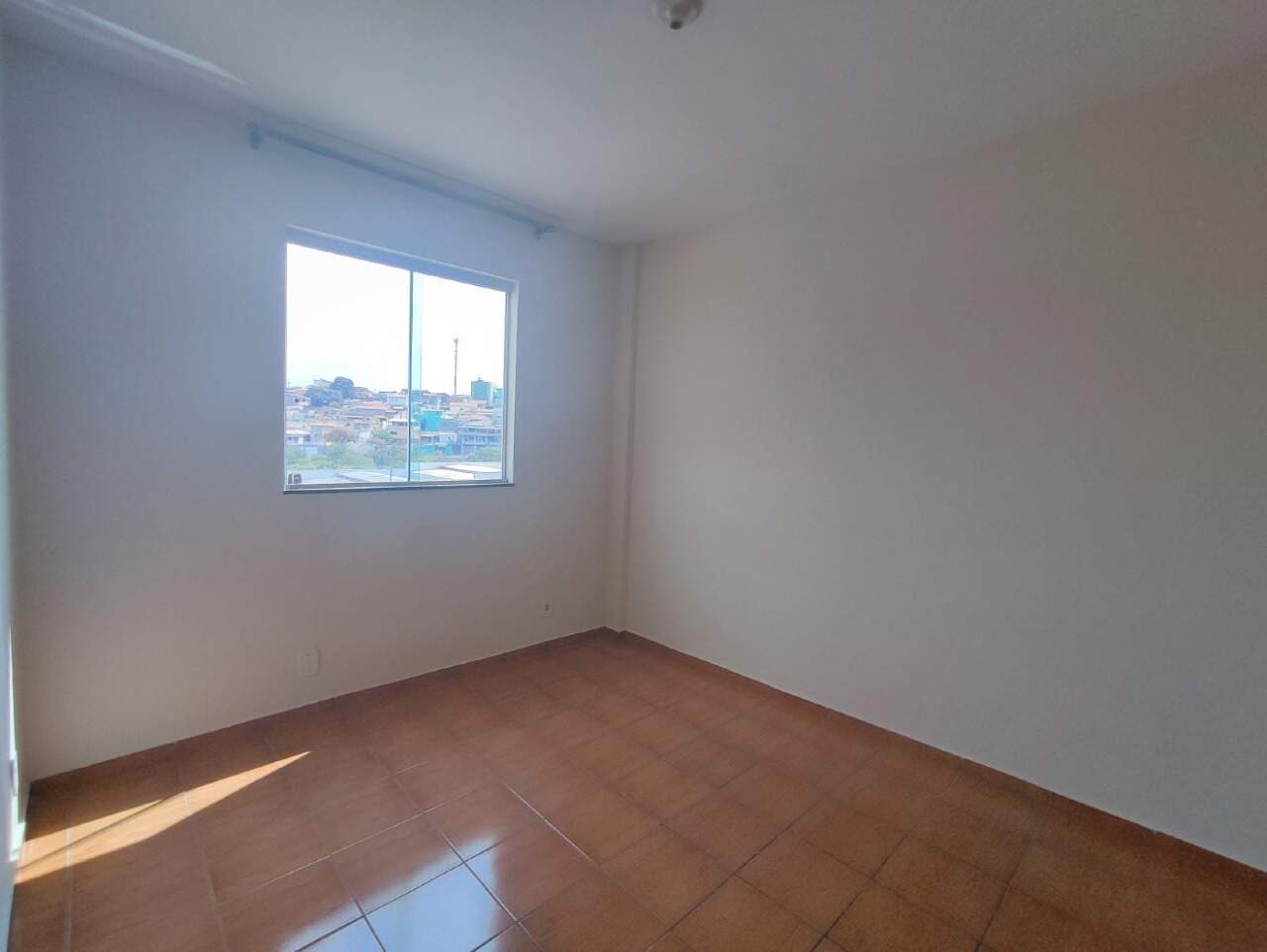Apartamento para aluguel no Tirol: Apartamento para alugar, 02 Quartos no bairro Tirol região do Barreiro.