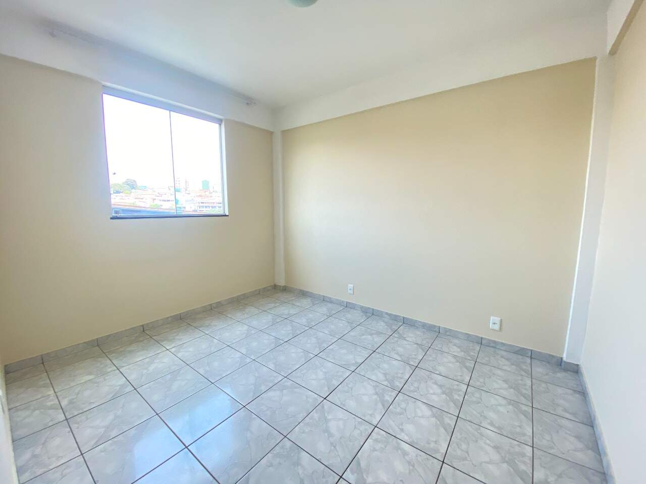 Apartamento para aluguel no Tirol: Apartamento para alugar, 02 Quartos no bairro Tirol, região do Barreiro.
