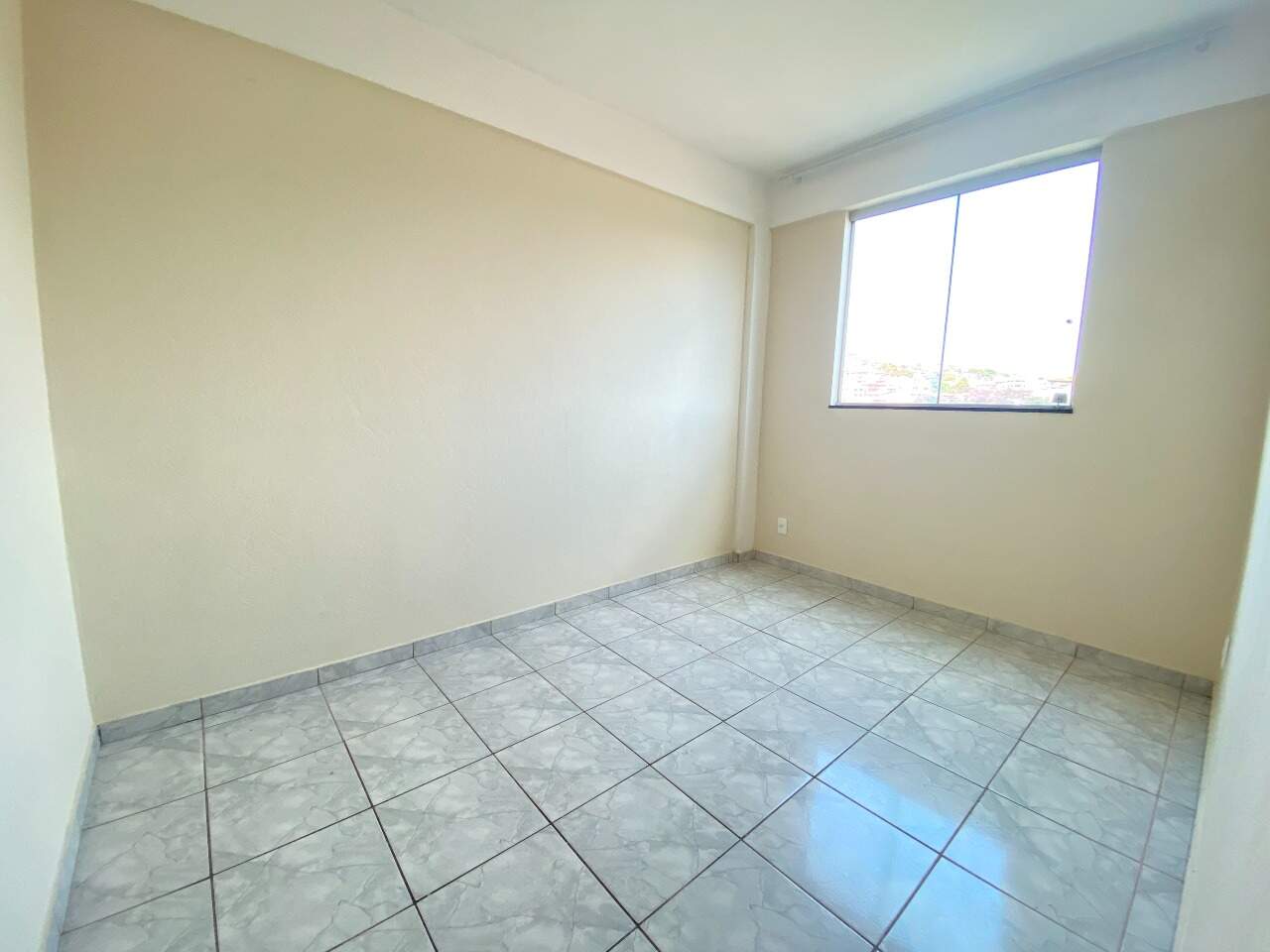 Apartamento para aluguel no Tirol: Apartamento para alugar, 02 Quartos no bairro Tirol, região do Barreiro.