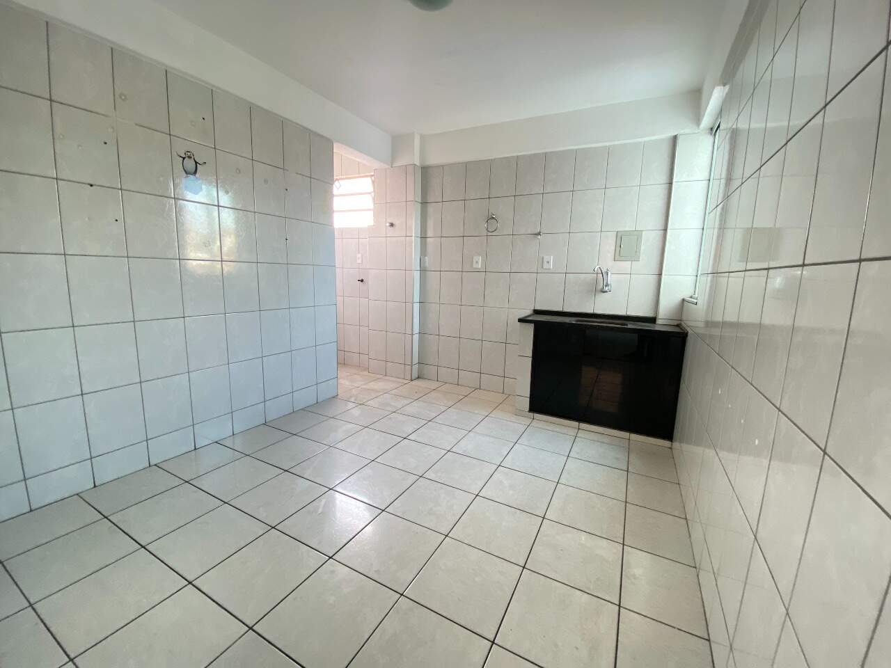 Apartamento para aluguel no Tirol: Apartamento para alugar, 02 Quartos no bairro Tirol, região do Barreiro.