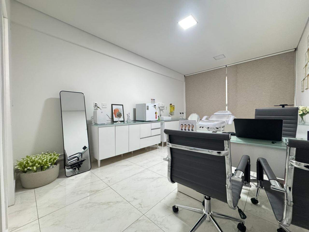 Sala à venda no Milionários: Sala à venda - Milionários, - Belo Horizonte