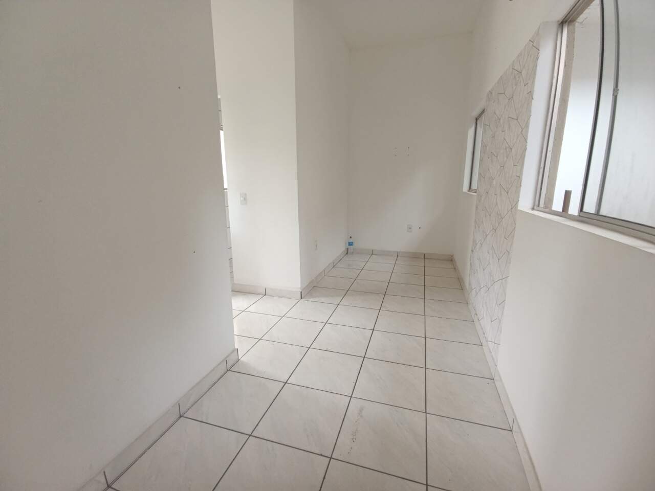 Apartamento para aluguel no Diamante: Apartamento para alugar, 01 Quarto, no bairro Diamante região do Barreiro.