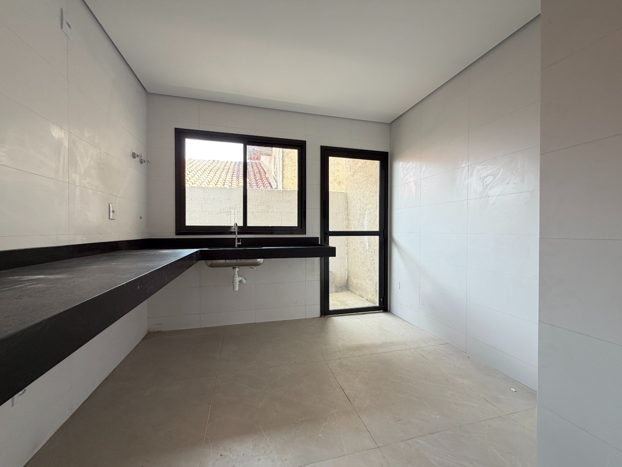 Área privativa à venda no Barreiro: 