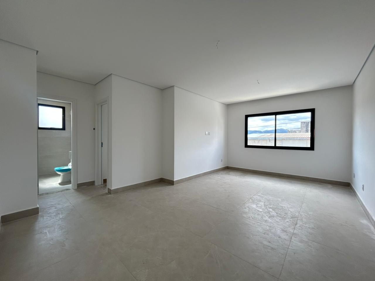 Apartamento à venda no Barreiro: 