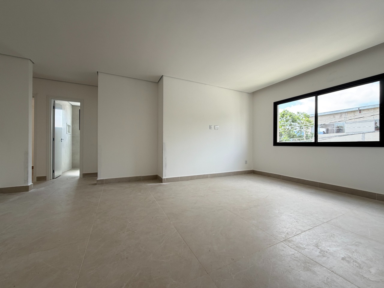 Área privativa à venda no Barreiro: 