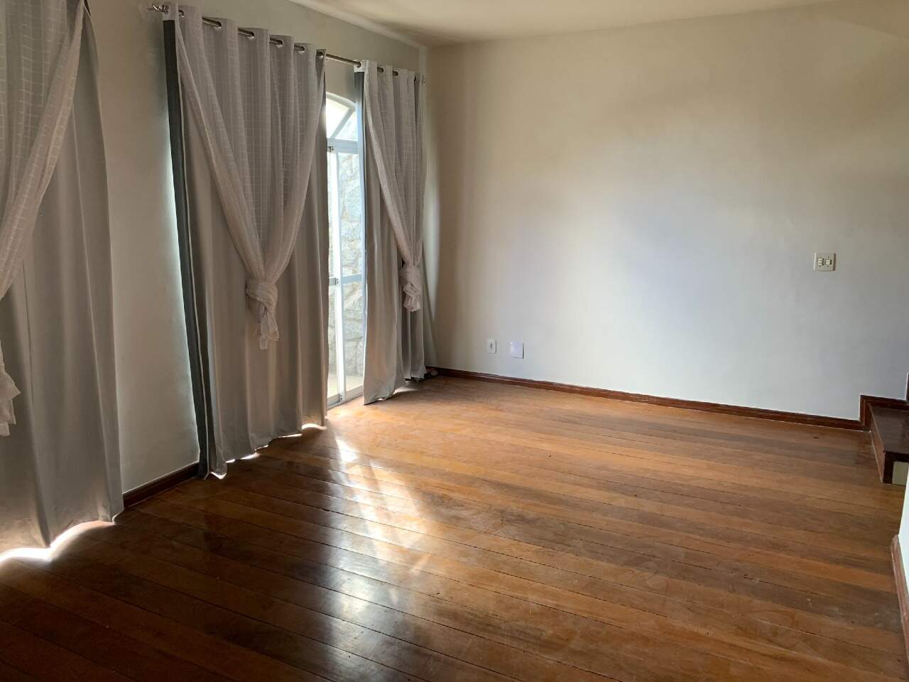 Casa para aluguel no Barreiro: Casa para aluguel - Barreiro, 3 quartos - Belo Horizonte