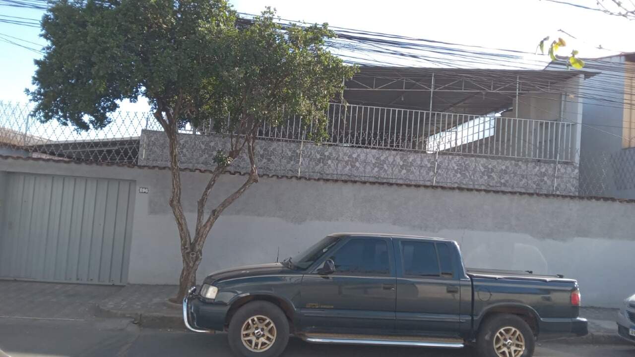 Casa à venda no Barreiro: Casa à venda - Barreiro, 4 quartos - Belo Horizonte