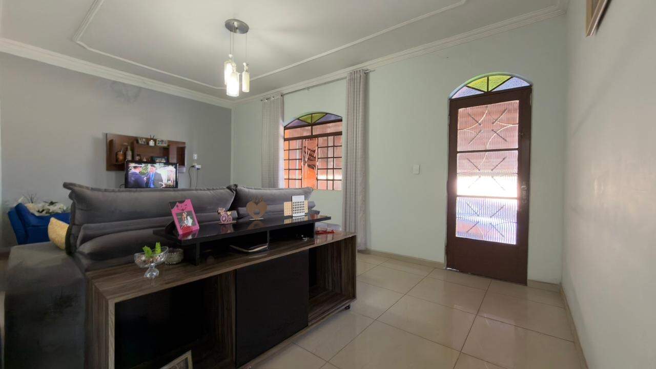 Casa à venda no Olaria: Casa à venda - Olaria, 3 quartos - Belo Horizonte