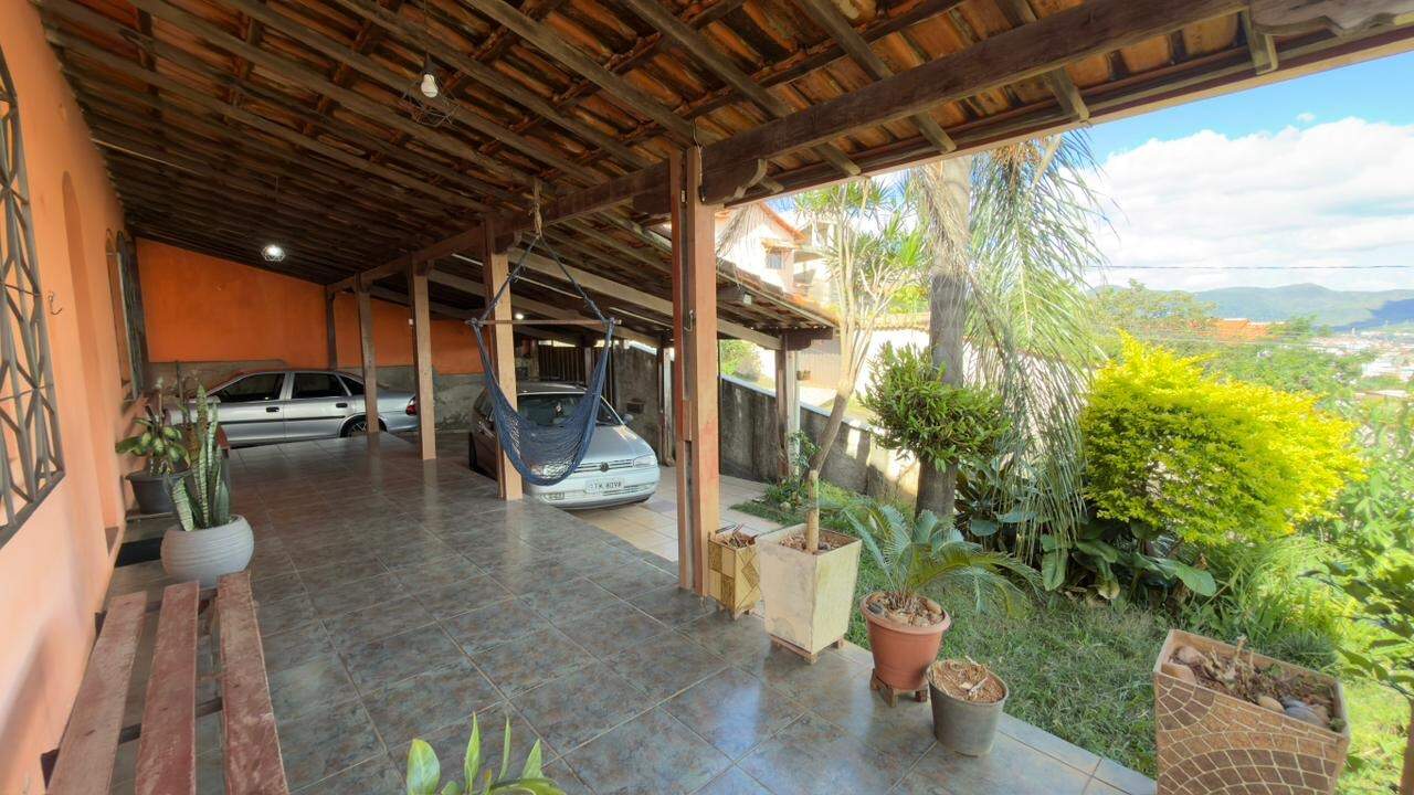 Casa à venda no Olaria: Casa à venda - Olaria, 3 quartos - Belo Horizonte