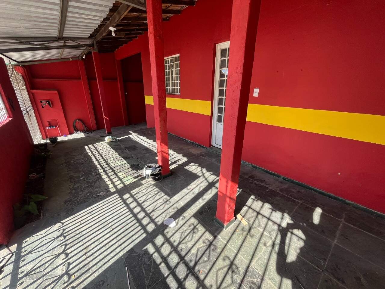 Casa para aluguel no Teixeira Dias: Casa à venda - Barreiro, 3 quartos - Belo Horizonte