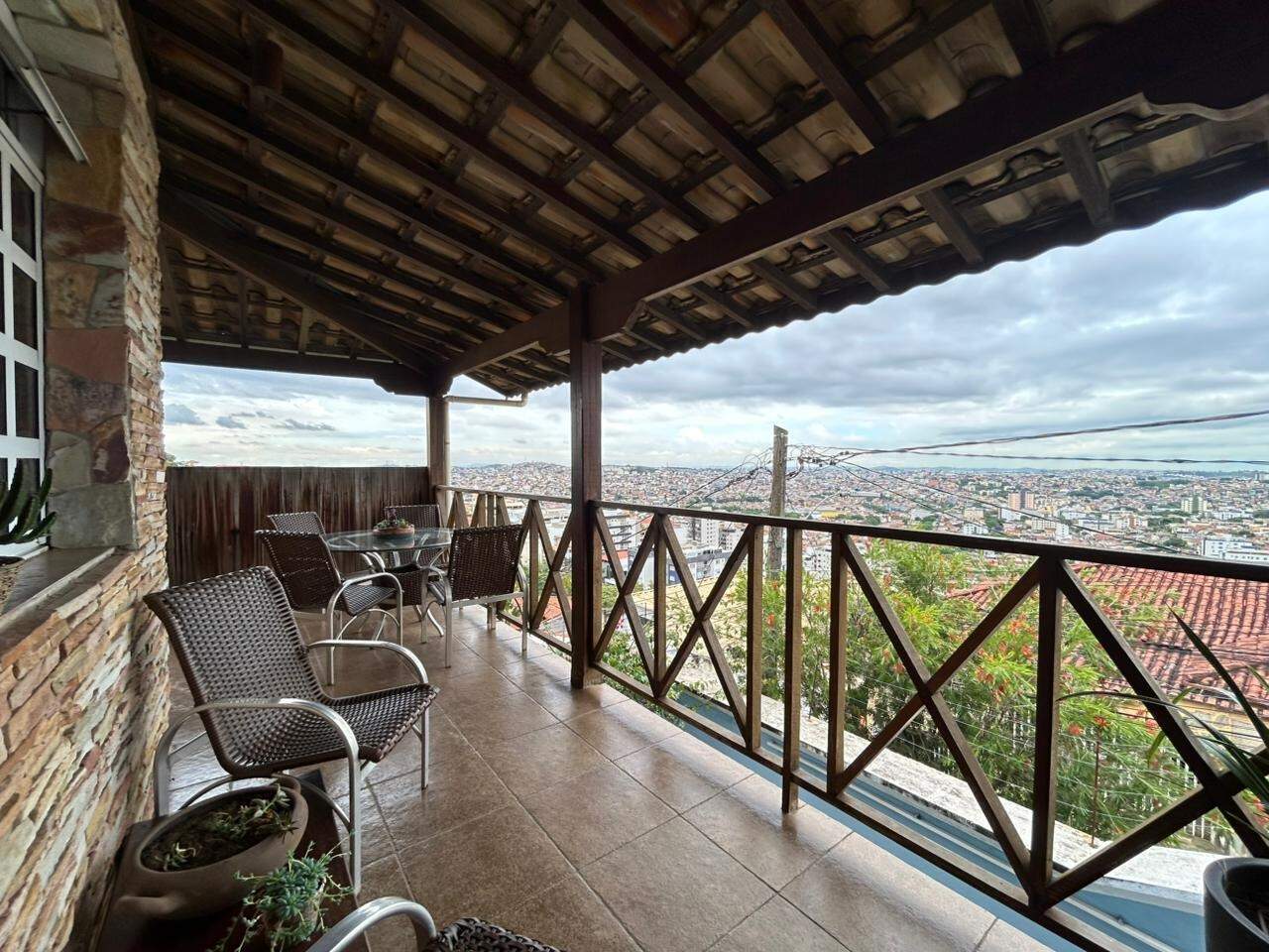 Casa à venda no Diamante: Casa à venda - Diamante, 4 quartos - Belo Horizonte