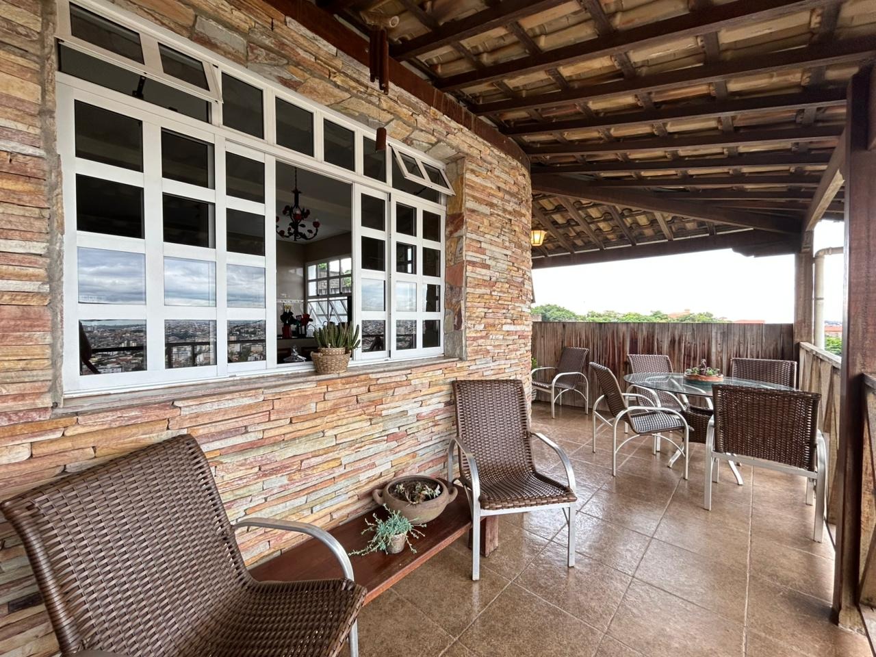 Casa à venda no Diamante: Casa à venda - Diamante, 4 quartos - Belo Horizonte