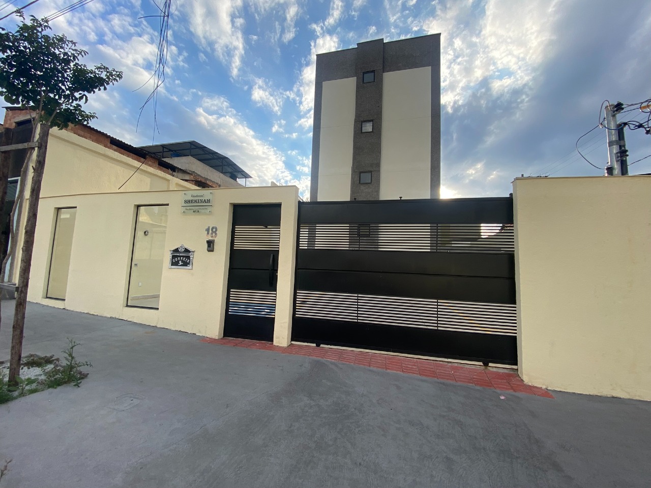 Apartamento à venda no Mangueiras: 