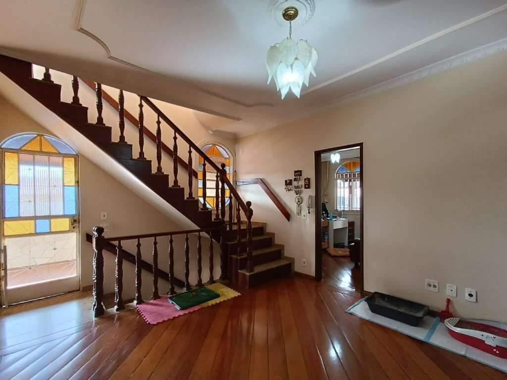 Casa à venda no Diamante: Casa à venda, 5 quartos, 4 suítes, 10 vagas, Diamante - Belo Horizonte/MG