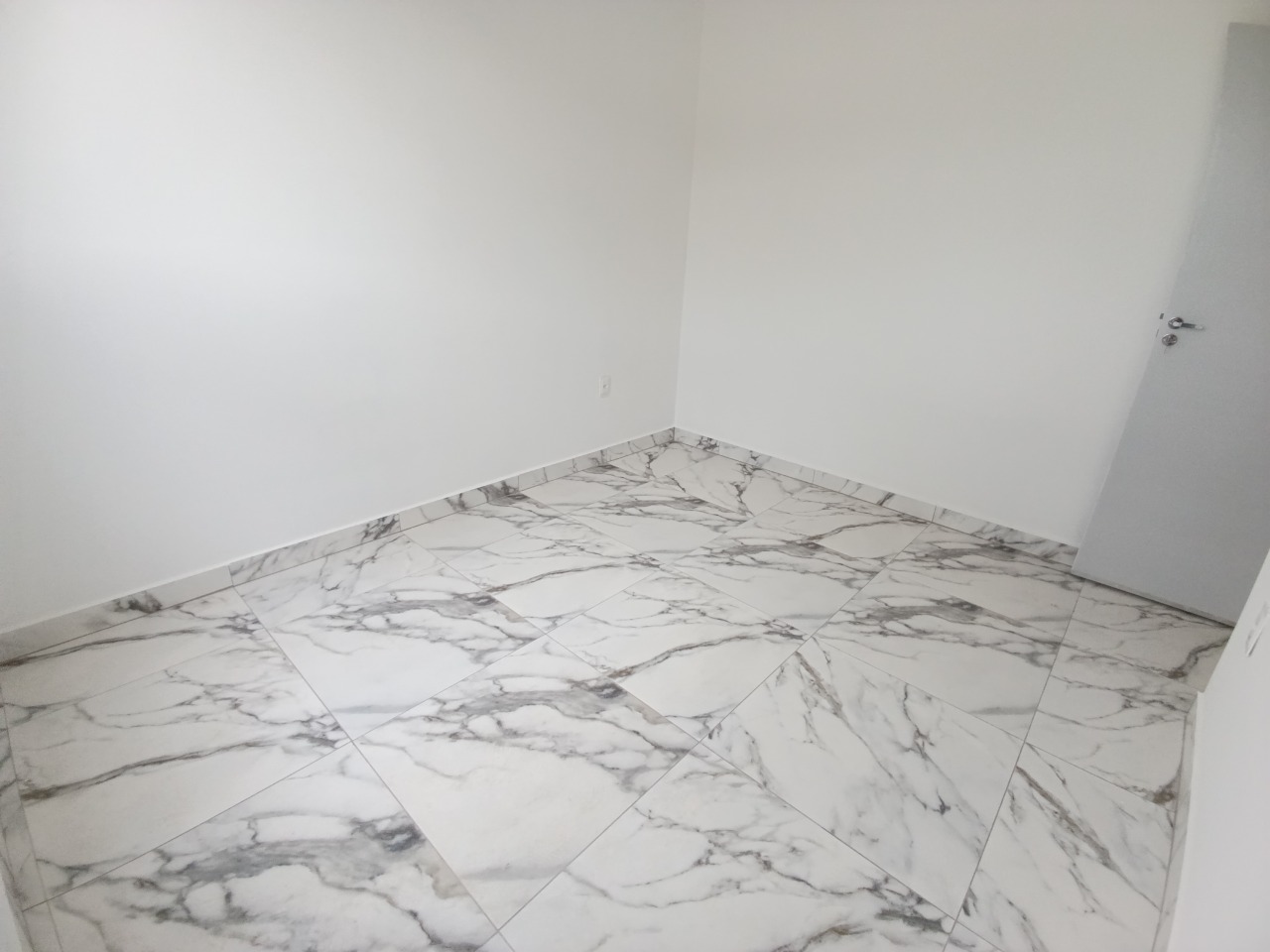 Apartamento para aluguel no Lago Azul 1ª Seção: Apartamento para aluguel - Lago Azul, 2 quartos - Ibirité