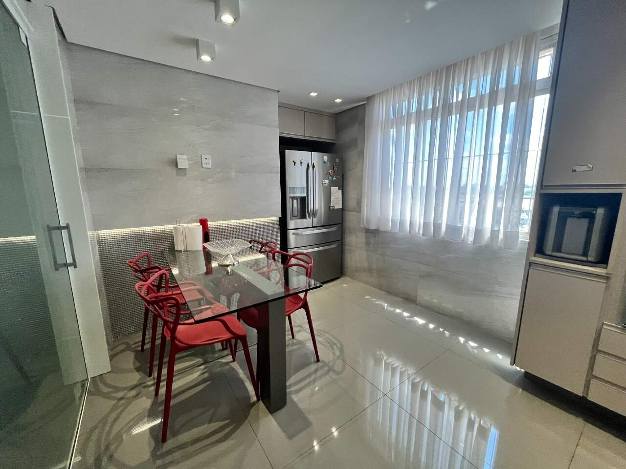 Apartamento à venda no Barreiro: 