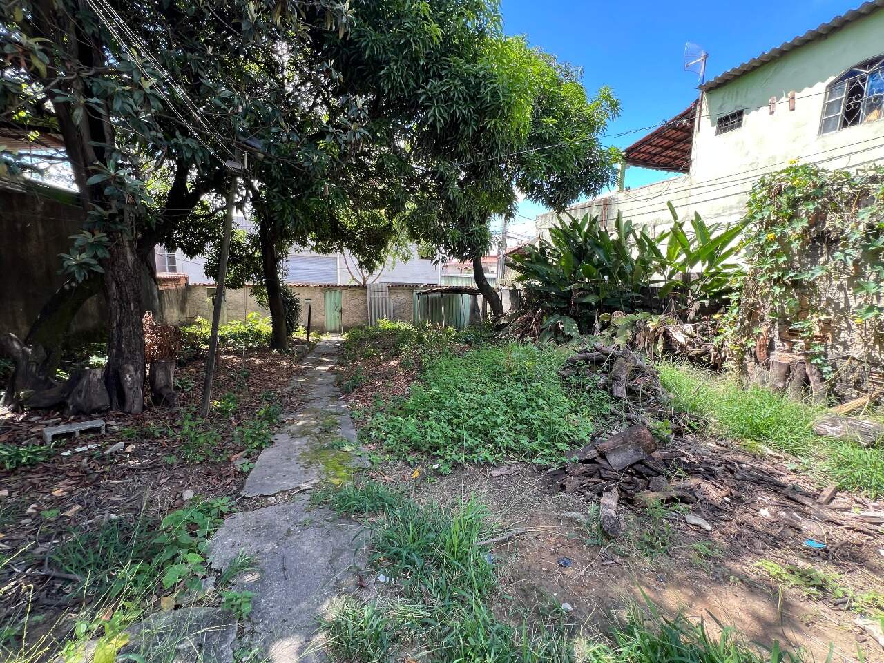 Lote-Área-Terreno à venda no Tirol: Lote-Área-Terreno à venda - Tirol, - Belo Horizonte