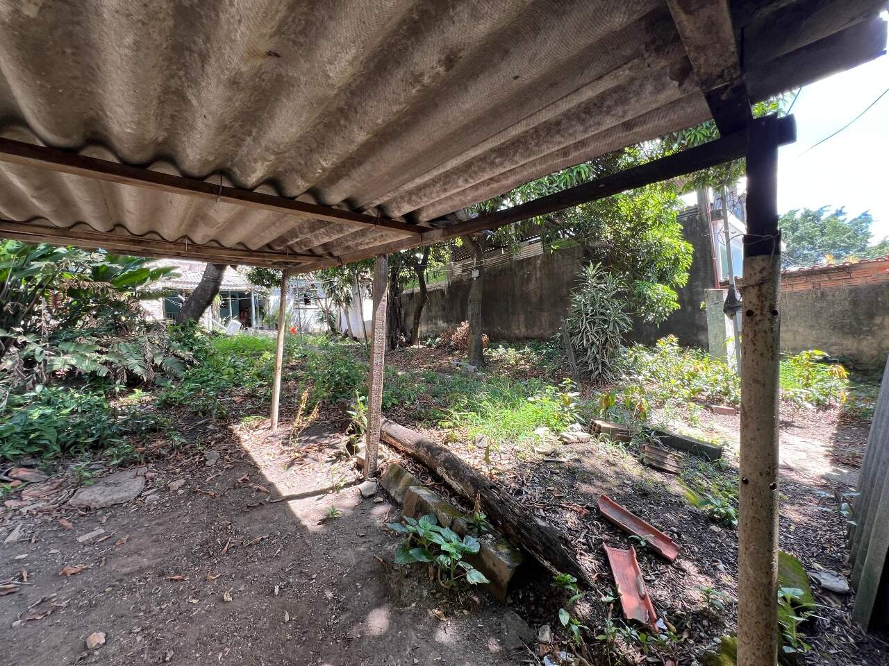 Lote-Área-Terreno à venda no Tirol: Lote-Área-Terreno à venda - Tirol, - Belo Horizonte