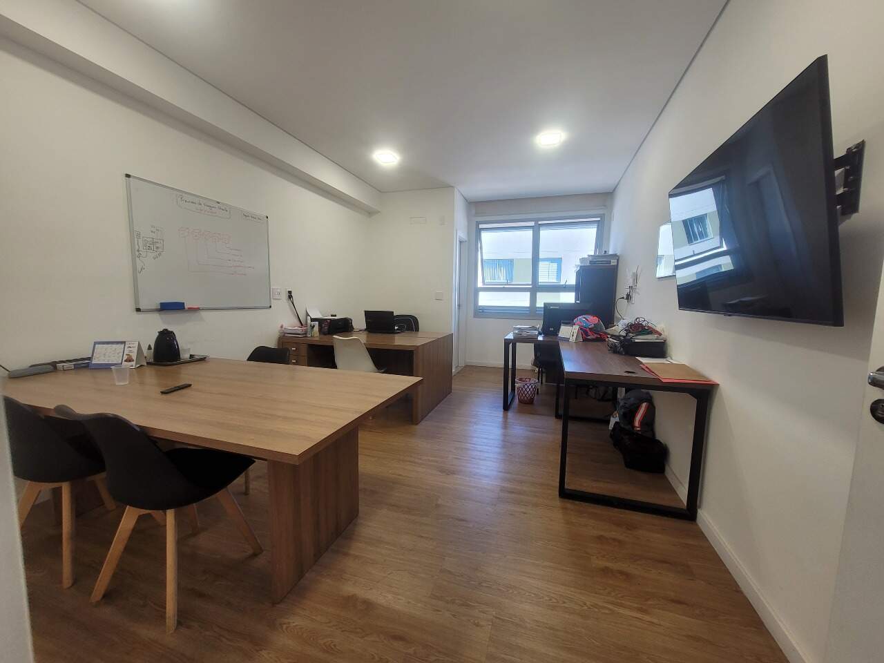 Sala à venda no Milionários: 