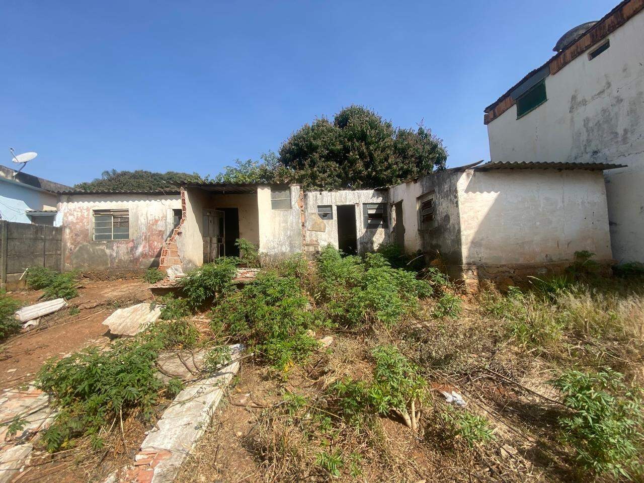 Lote-Área-Terreno à venda no Miramar: Lote-Área-Terreno à venda - Miramar, - Belo Horizonte