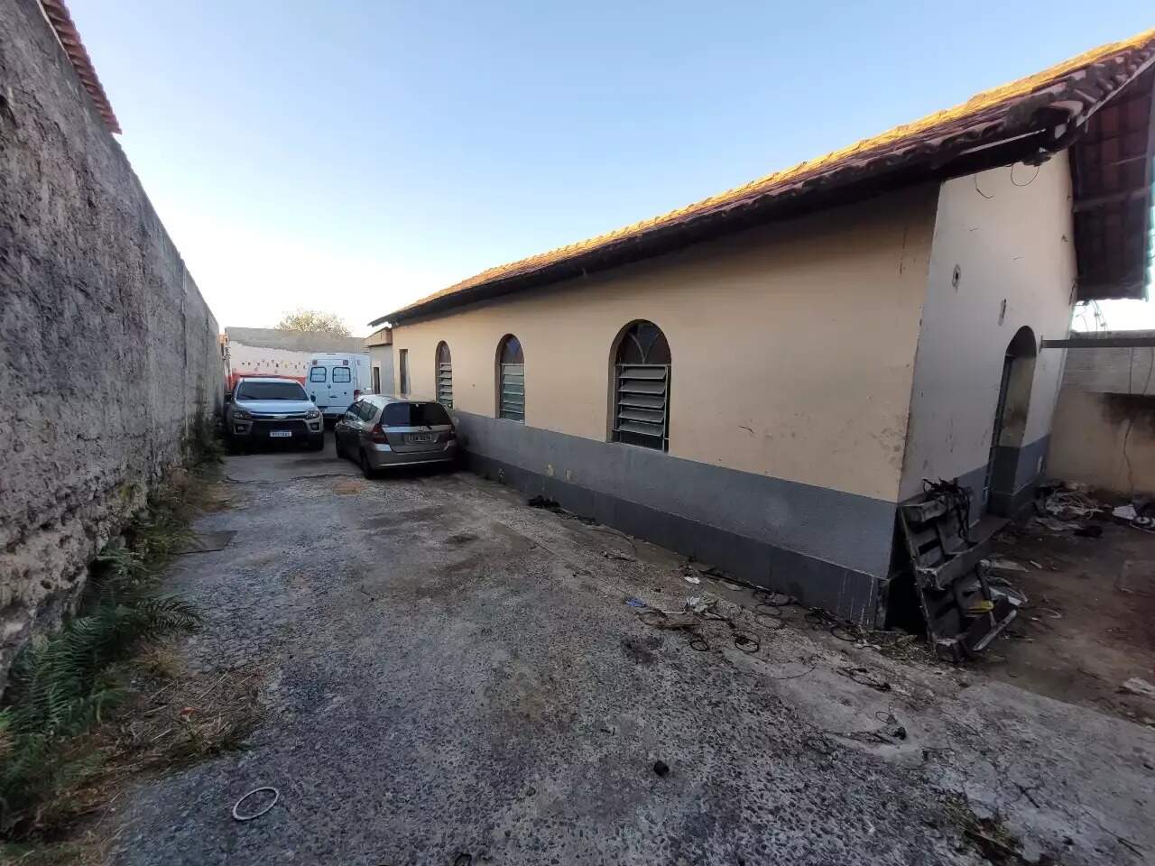Galpão à venda no Barreiro: Casa à venda - Barreiro, - Belo Horizonte