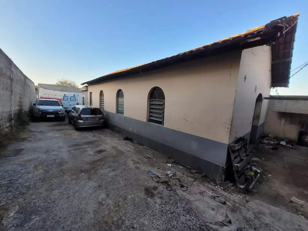 Galpão à venda no Barreiro: Casa à venda - Barreiro, - Belo Horizonte