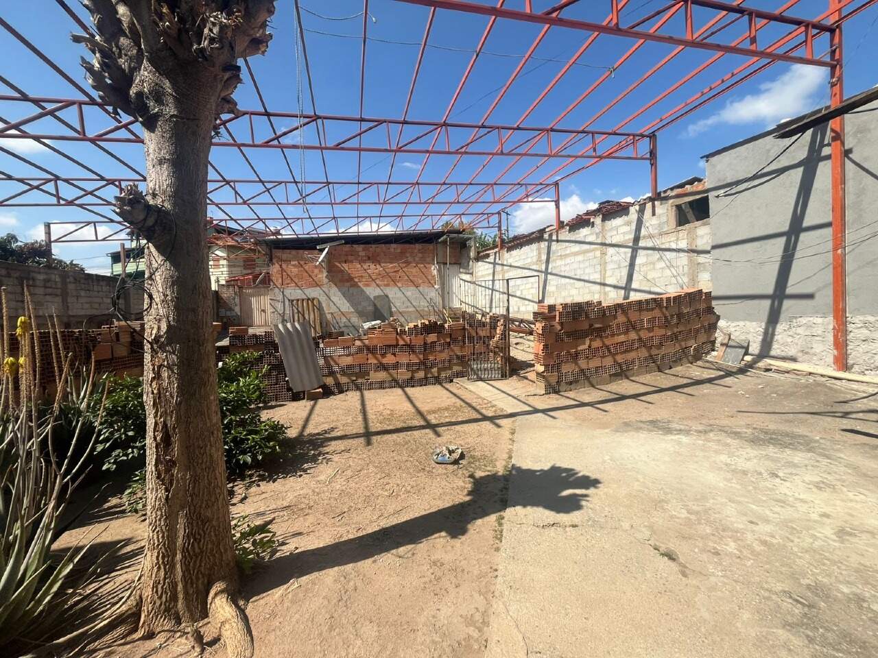 Casa à venda no Itaipu: Casa à venda - Itaipu, - Belo Horizonte