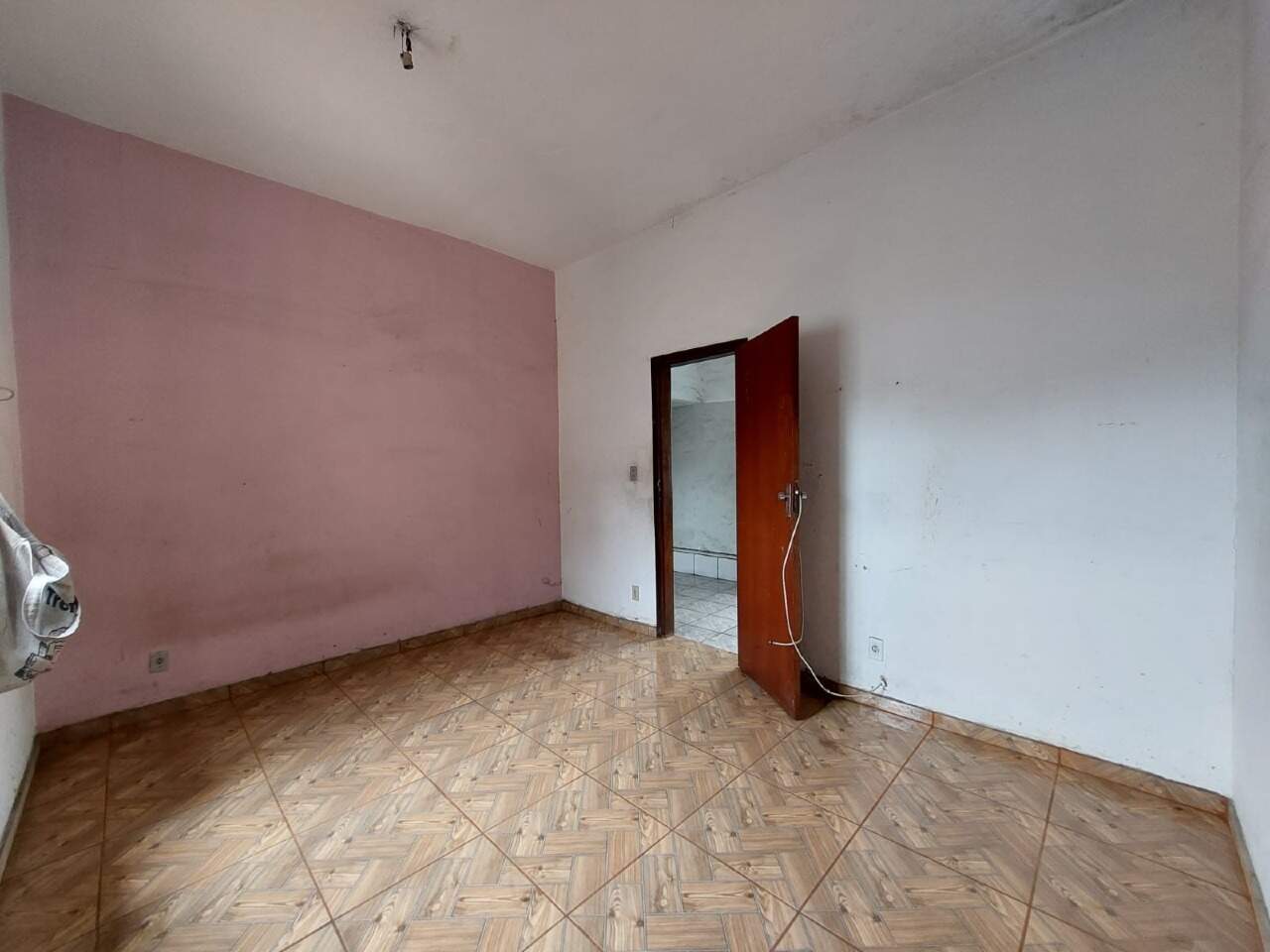Casa à venda no Tirol: Lote-Área-Terreno à venda no Tirol - Belo Horizonte