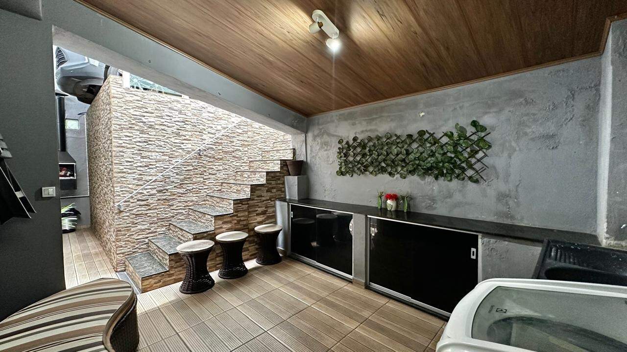 Casa Geminada à venda no Tirol: Casa Geminada à venda - Tirol, 2 quartos - Belo Horizonte