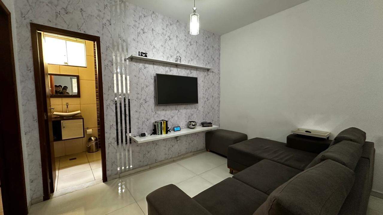 Casa Geminada à venda no Tirol: Casa Geminada à venda - Tirol, 2 quartos - Belo Horizonte