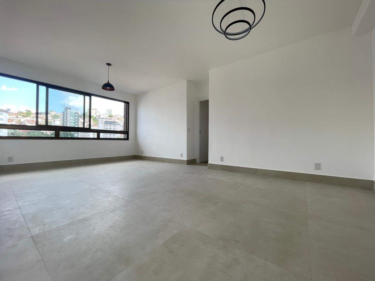 Apartamento para aluguel no Barreiro: 