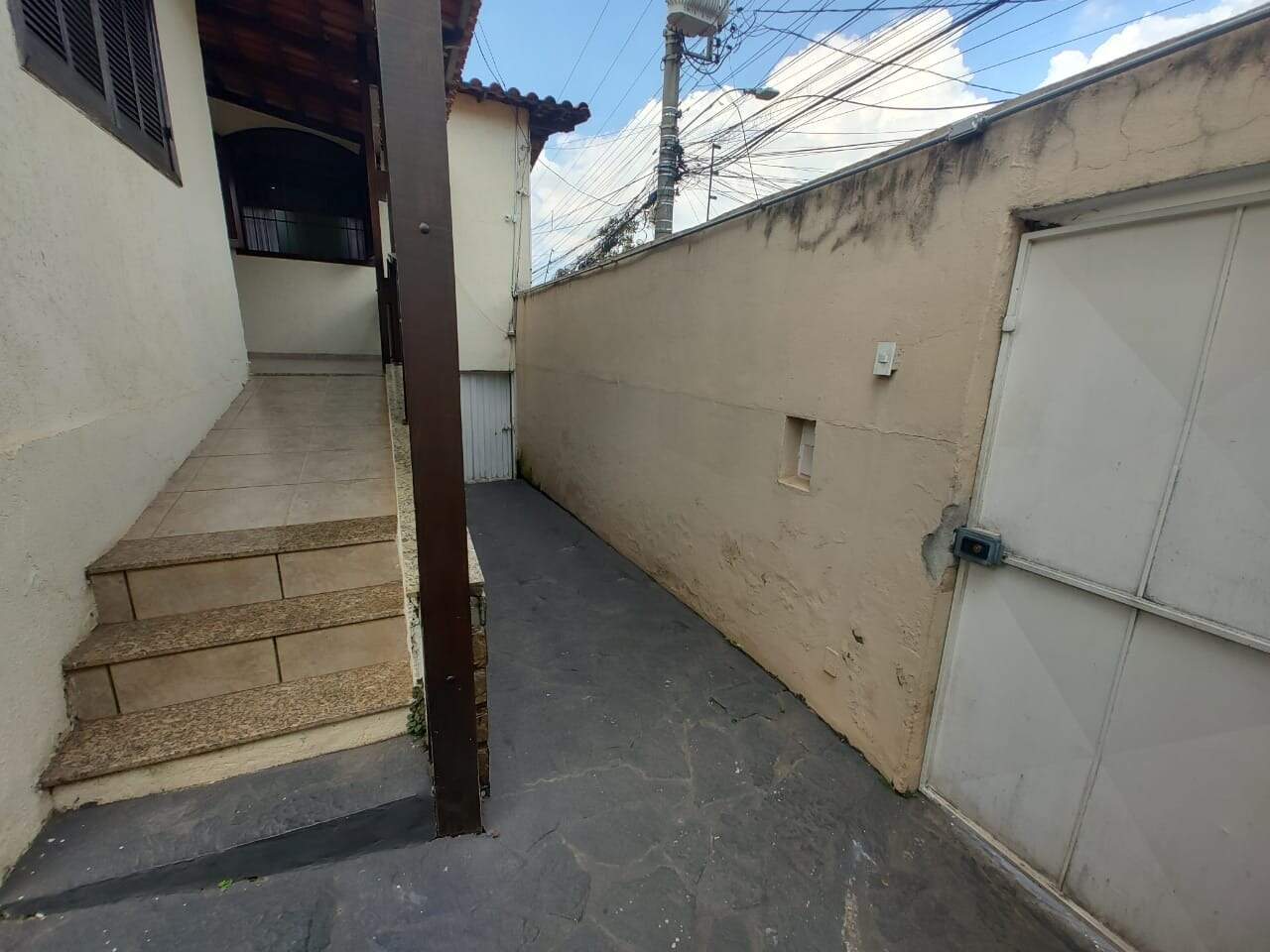 Casa à venda no Novo Das Indústrias: Casa à venda - Novo Das Indústrias, 4 quartos - Belo Horizonte