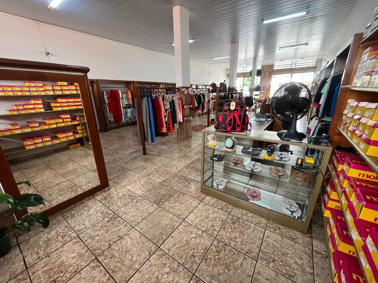 Loja para aluguel no Milionários: Loja para aluguel - Milionários, - Belo Horizonte