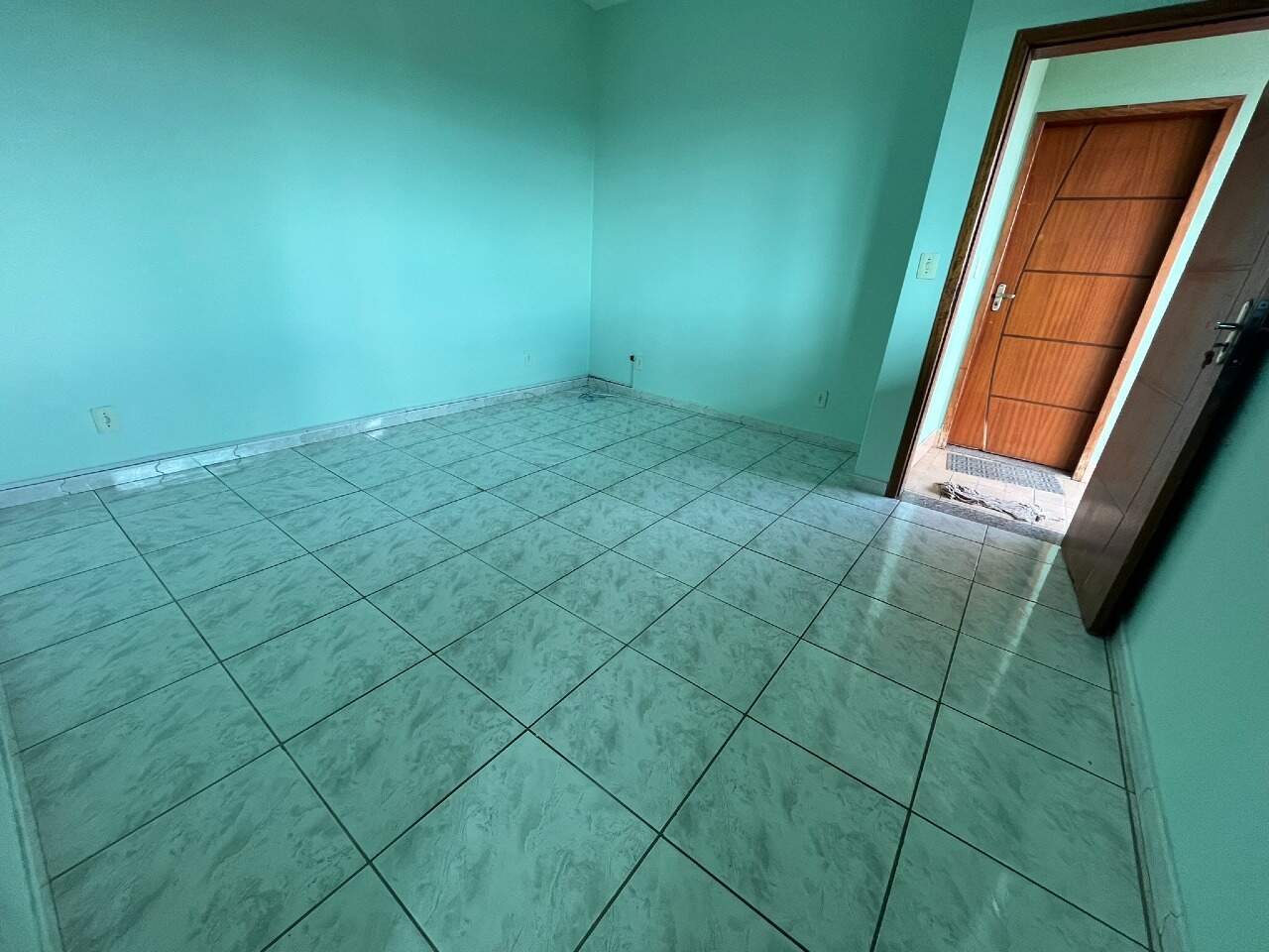 Casa para aluguel no Lindéia: Casa para aluguel - Lindéia, 3 quartos - Belo Horizonte