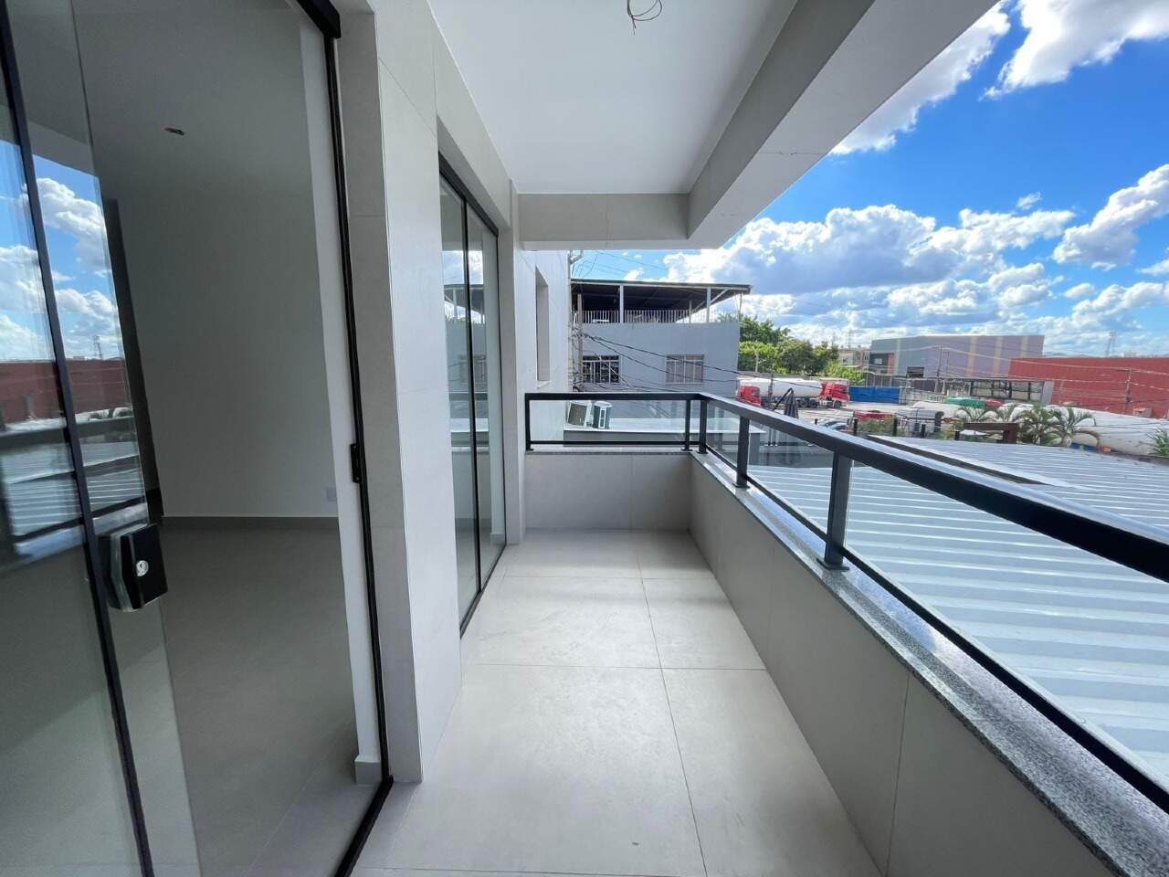 Apartamento para aluguel no Jardim Industrial: Apartamento para aluguel - Jd. Industrial, 3 quartos - Belo Horizonte