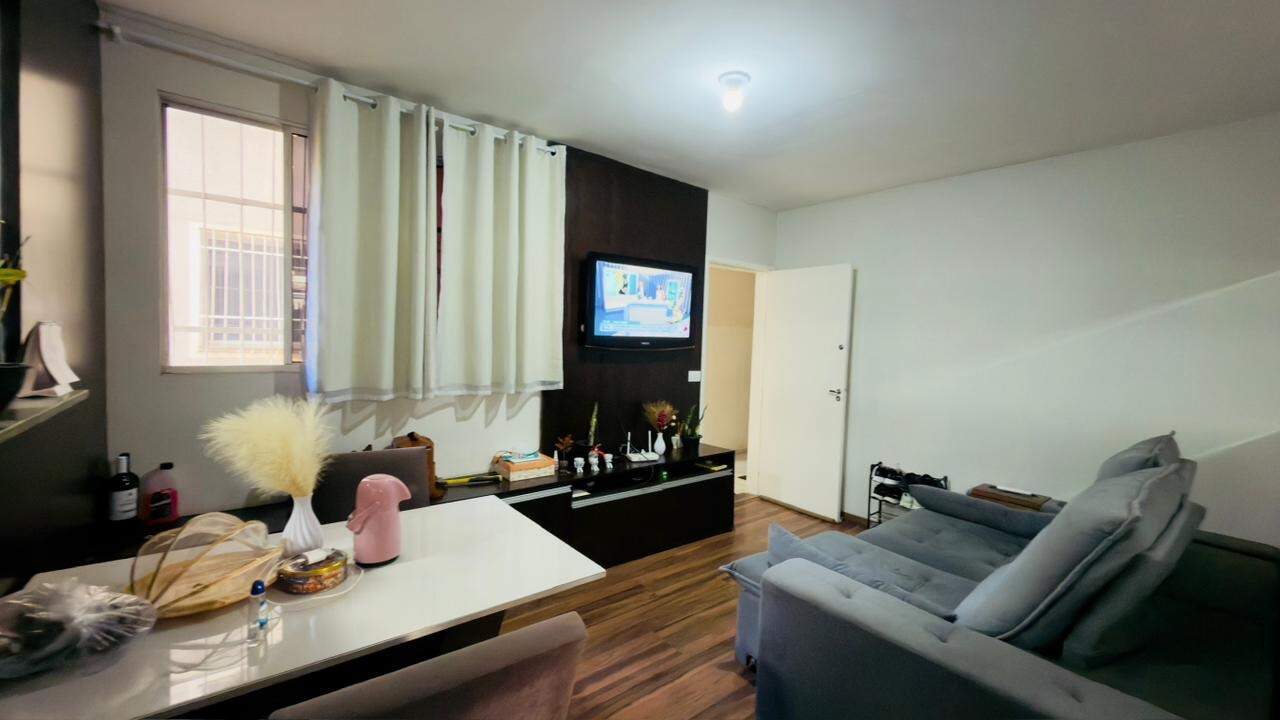 Apartamento à venda no Olaria: Apartamento à venda 2 quartos - Bairro Diamante