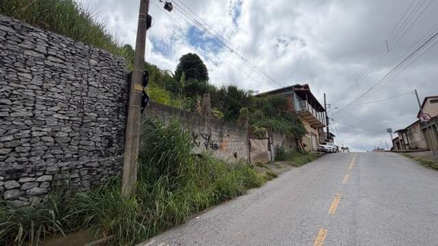 Lote-Área-Terreno à venda no Bonsucesso: Lote-Área-Terreno à venda - Bonsucesso, - Belo Horizonte
