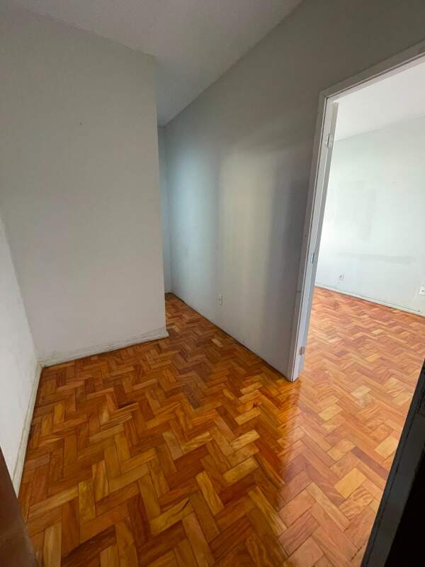 Sala para aluguel no Barreiro: 