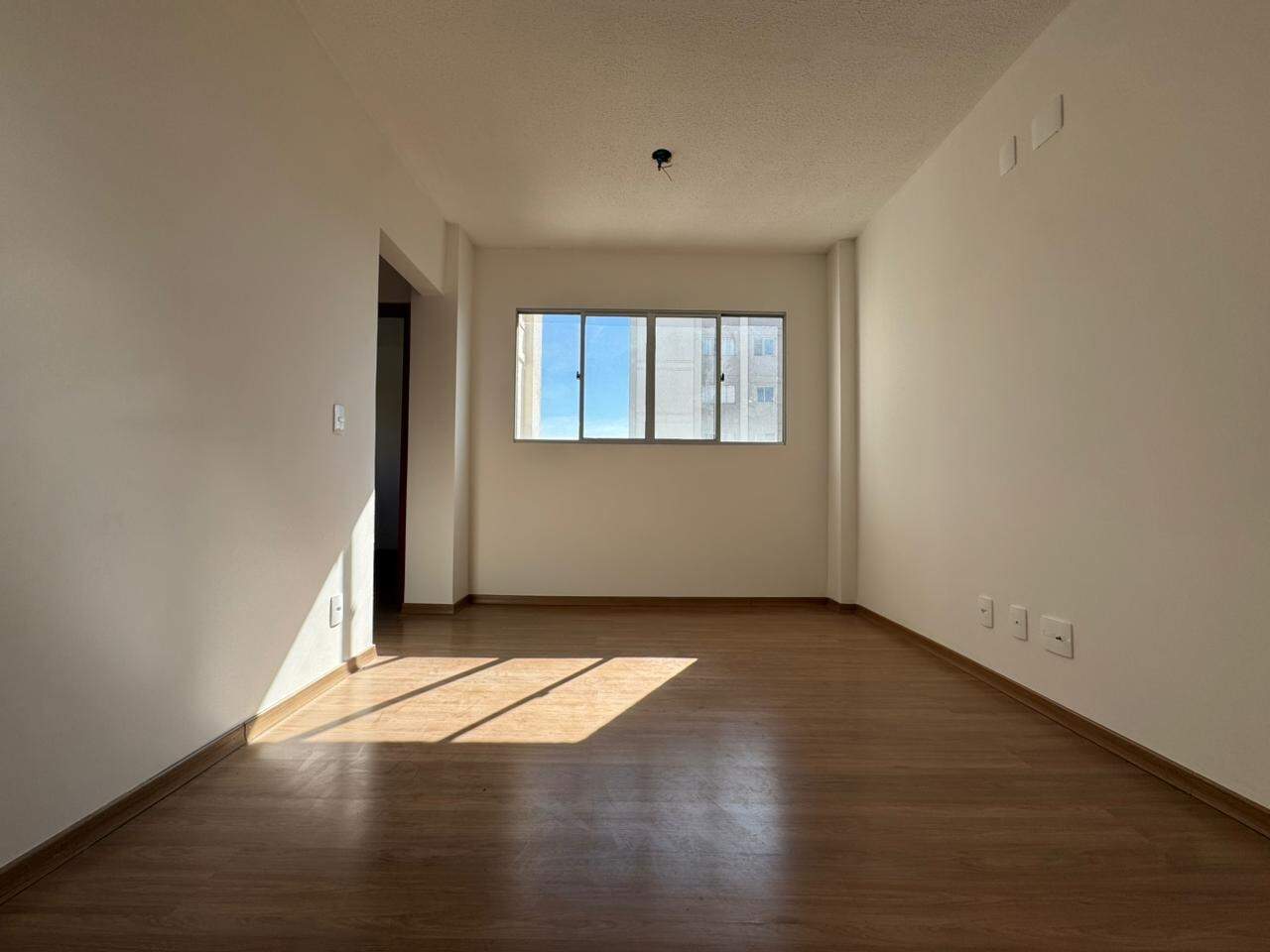 Apartamento à venda no Milionários: Apartamento à venda, 02 Quartos e 01 Vaga no bairro Milionários, região do Barreiro.