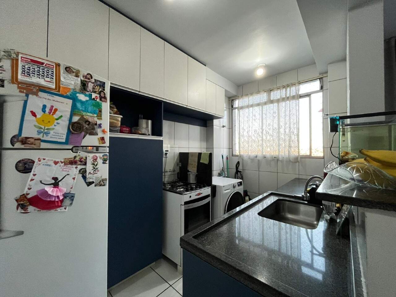 Apartamento à venda no Diamante: Apartamento à venda, 03 Quartos sendo 01 suíte, no bairro Diamante.