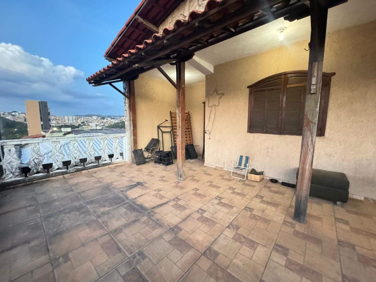 Casa à venda no Barreiro: Casa à venda - Barreiro, 5 quartos - Belo Horizonte